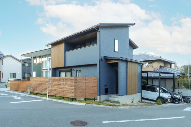格子が彩る和モダンな住まい